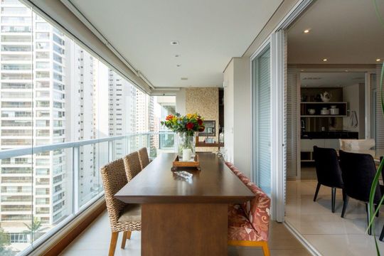 Apartamento à venda, com 233 m², 3 quartos e 4 vagas — foto 35