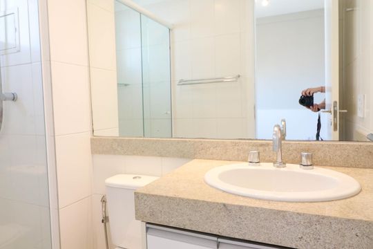 Comprar apartamento mobiliado no Brooklin com 3 suítes, academia e piscina no condomínio. — foto 53