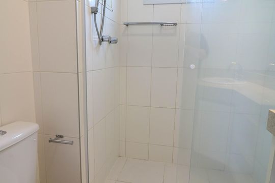Comprar apartamento mobiliado no Brooklin com 3 suítes, academia e piscina no condomínio. — foto 46