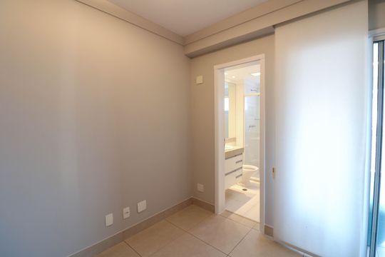 Comprar apartamento mobiliado no Brooklin com 3 suítes, academia e piscina no condomínio. — foto 31