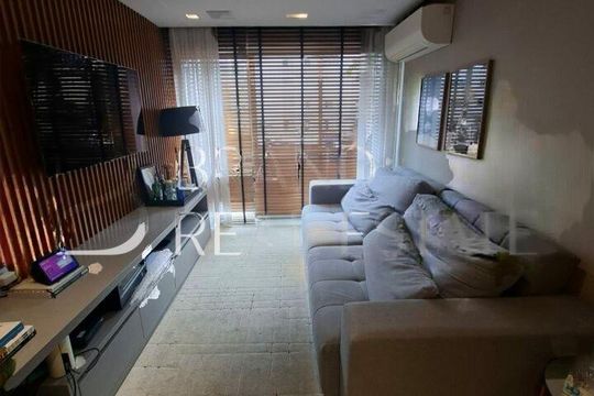 Apartamento mobiliado com 3 quartos, varanda e piscina. Ideal para comprar e aceitar animais. — foto 2