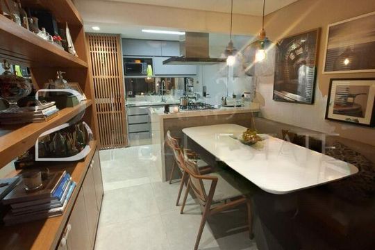 Apartamento mobiliado com 3 quartos, varanda e piscina. Ideal para comprar e aceitar animais. — foto 19