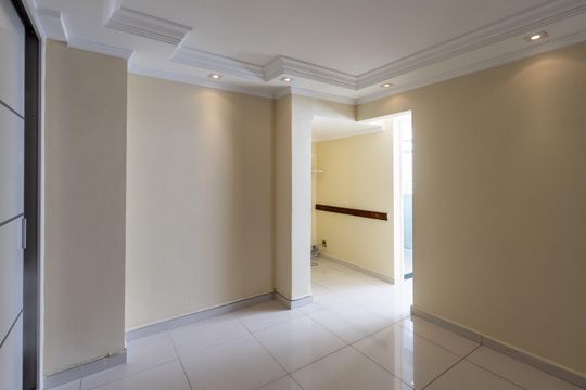 Compra de apartamento: 5 quartos, varanda, churrasqueira no condomínio. Animais permitidos. — Rooftop - Quarto 1 - Suite