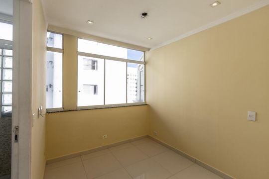 Compra de apartamento: 5 quartos, varanda, churrasqueira no condomínio. Animais permitidos. — Rooftop - Quarto 1 - Suite