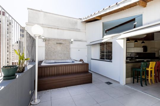 Compra de apartamento: 5 quartos, varanda, churrasqueira no condomínio. Animais permitidos. — Rooftop - Terraço