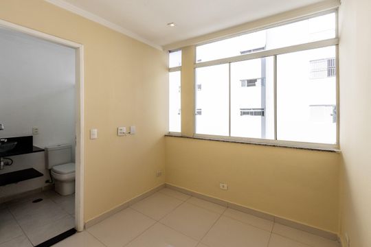 Compra de apartamento: 5 quartos, varanda, churrasqueira no condomínio. Animais permitidos. — Rooftop - Quarto 1 - Suite