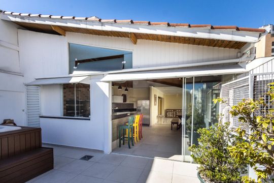 Compra de apartamento: 5 quartos, varanda, churrasqueira no condomínio. Animais permitidos. — Rooftop - Terraço