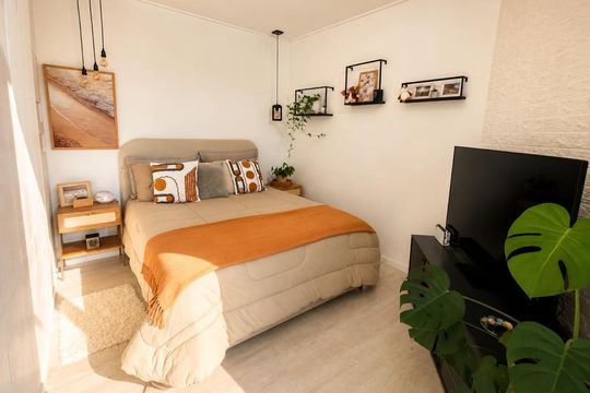 Apartamento na Vila Anglo Brasileira com 3 quartos, sendo 1 suíte, varanda e academia no condomínio. Compra ideal! — Quarto