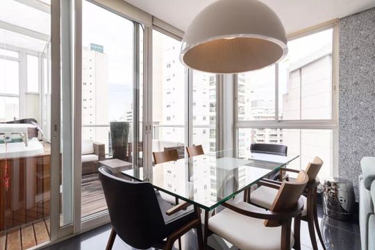 Apartamento à venda, 2 quartos, 1 suíte, varanda gourmet, piscina, mobiliado. — foto 2