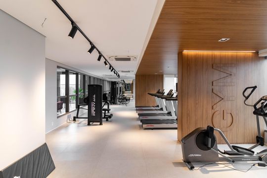 Venda de apartamento mobiliado, 2 quartos, com closet. — Área Comum