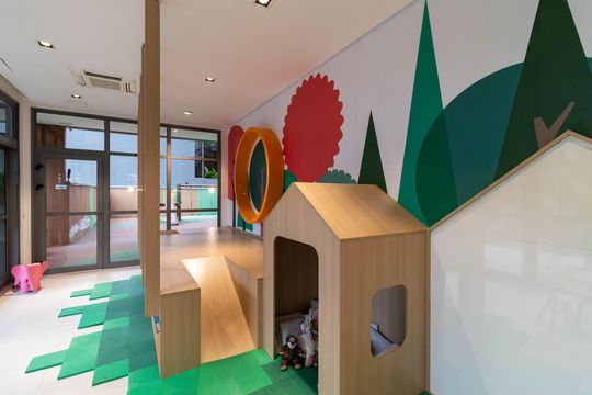 Venda de apartamento mobiliado, 2 quartos, com closet. — Área Comum