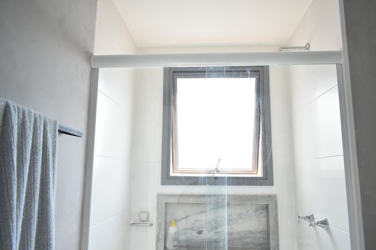 Apartamento com 2 quartos para comprar. Ideal para quem busca conforto e praticidades. — Suíte 2