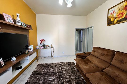 Rua Mario Carpenter, Pilares