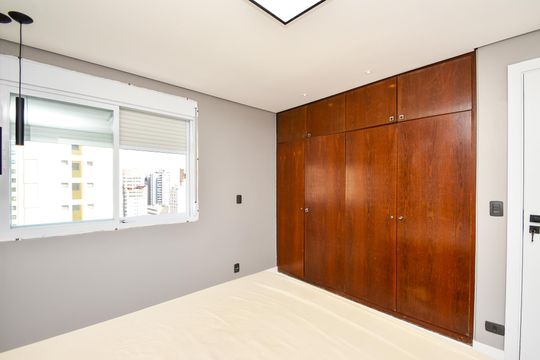 Apartamento com 3 quartos, 1 suíte. Aceitamos compra. Animais de estimação permitidos. — quarto 3