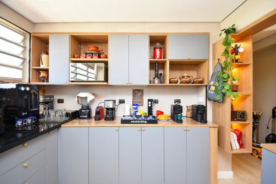 Apartamento com 3 quartos, 1 suíte. Aceitamos compra. Animais de estimação permitidos. — cozinha