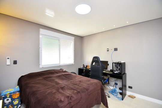 Apartamento com 3 quartos, 1 suíte. Aceitamos compra. Animais de estimação permitidos. — quarto 2