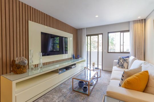Venda de apartamento mobiliado em Perdizes, com 3 quartos. — foto 1