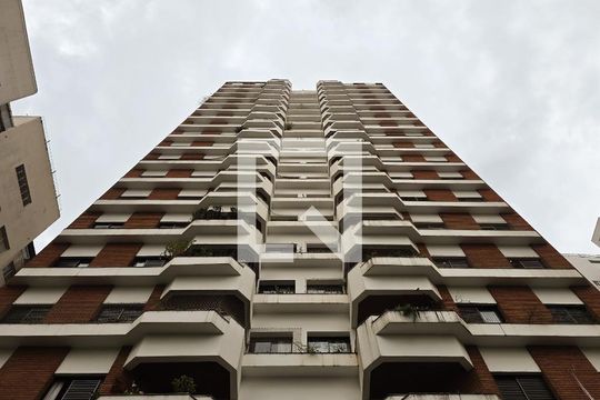 Venda de apartamento mobiliado em Perdizes, com 3 quartos. — Fachada
