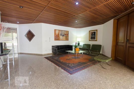 Venda de apartamento mobiliado em Perdizes, com 3 quartos. — Hall de entrada