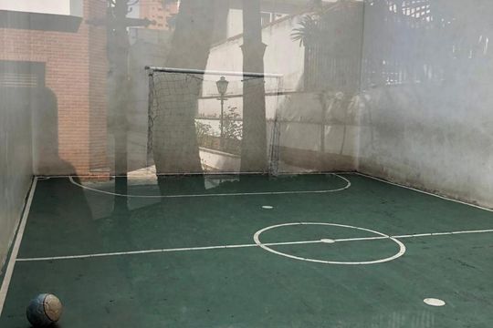 Venda de apartamento mobiliado em Perdizes, com 3 quartos. — Quadra Esportiva