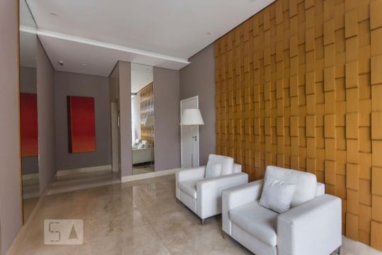 Venda de apartamento mobiliado com 4 quartos, 2 suítes. — Hall de entrada