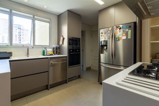Apartamento à venda, com 221 m², 4 quartos e 4 vagas — foto 51