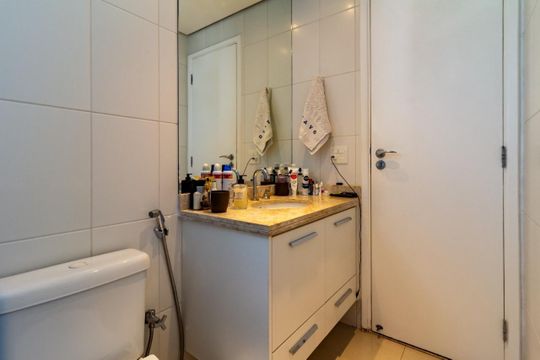 Apartamento à venda, com 221 m², 4 quartos e 4 vagas — foto 35