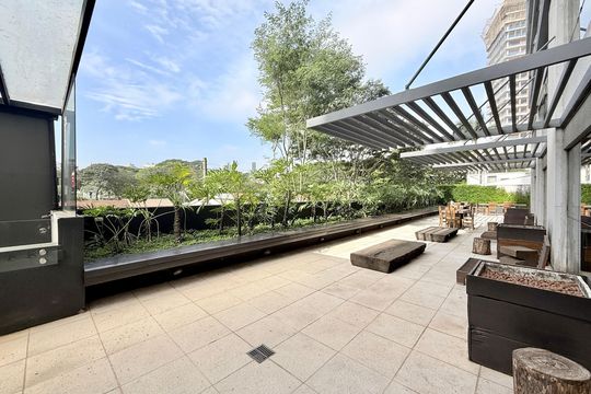 Comprar apartamento mobiliado com 4 quartos, academia no condomínio e aceita pets. — Área comum