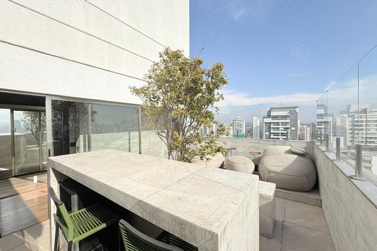 Comprar apartamento mobiliado com 4 quartos, academia no condomínio e aceita pets. — Terraço