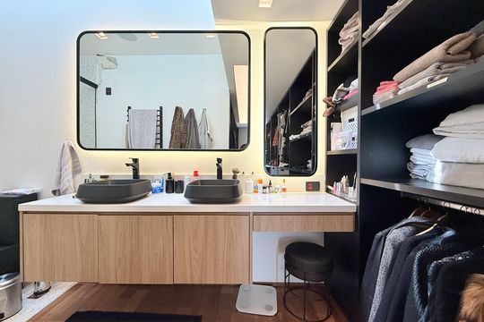 Comprar apartamento mobiliado com 4 quartos, academia no condomínio e aceita pets. — Banheiro Suite 1