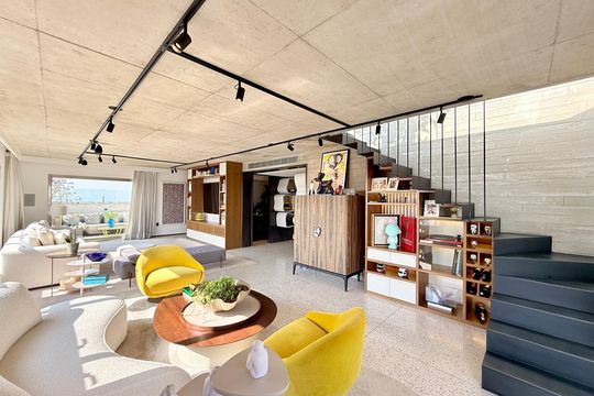 Comprar apartamento mobiliado com 4 quartos, academia no condomínio e aceita pets. — foto 1