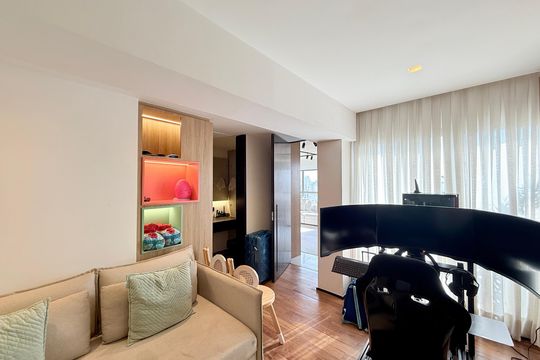 Comprar apartamento mobiliado com 4 quartos, academia no condomínio e aceita pets. — Suite 2
