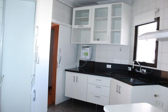 Comprar apartamento em Santa Cecilia com 3 quartos. — foto 42