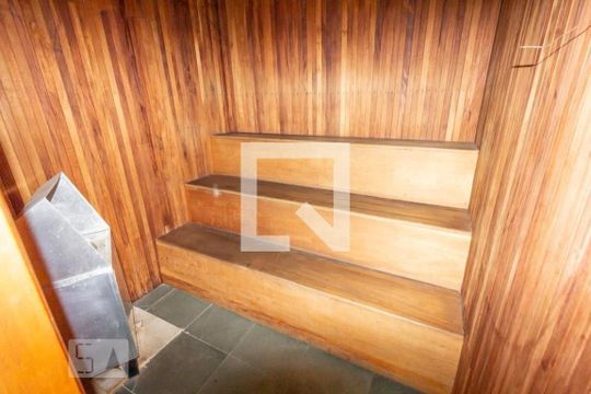 Comprar apartamento mobiliado com 3 quartos, 1 suíte, varanda, academia e churrasqueira. — sauna