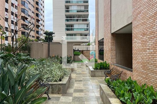 Comprar apartamento mobiliado com 3 quartos, 1 suíte, varanda, academia e churrasqueira. — Área comum
