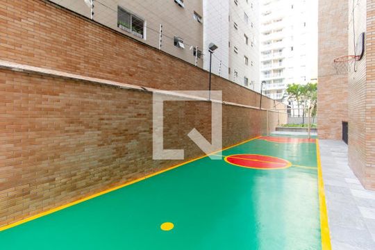 Comprar apartamento mobiliado com 3 quartos, 1 suíte, varanda, academia e churrasqueira. — Quadra