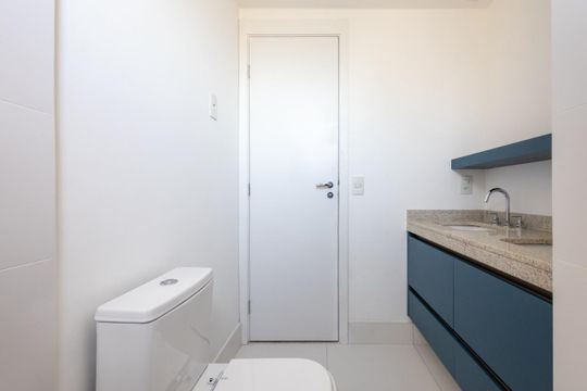 Comprar apartamento mobiliado com 4 quartos e piscina no condomínio. — foto 28