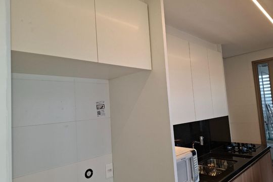 Apartamento em Pinheiros para comprar, 3 quartos, piscina, closet, aceita pets, mobiliado. — foto 24
