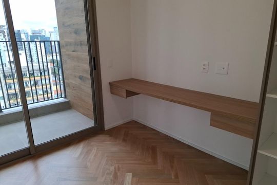 Apartamento em Pinheiros para comprar, 3 quartos, piscina, closet, aceita pets, mobiliado. — foto 3