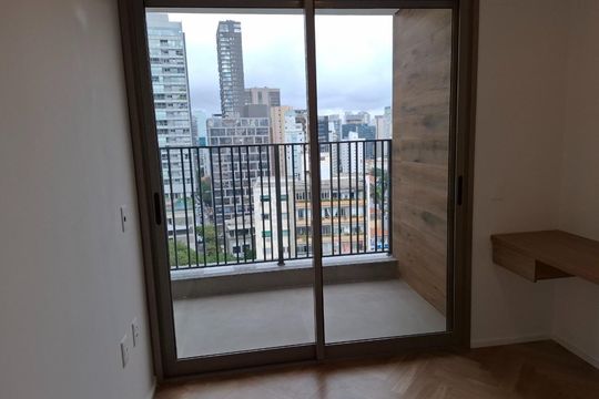 Apartamento em Pinheiros para comprar, 3 quartos, piscina, closet, aceita pets, mobiliado. — foto 5