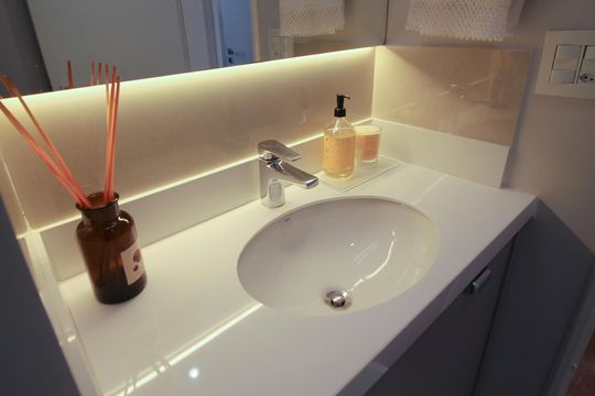 Apartamento com 3 quartos, piscina e academia no condomínio, ideal para comprar. — Banheiro