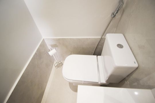 Apartamento com 3 quartos, piscina e academia no condomínio, ideal para comprar. — Lavabo