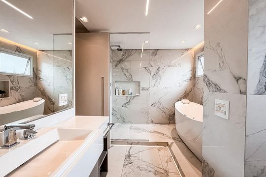 Apartamento à venda, com 266 m², 4 quartos e 5 vagas — foto 44