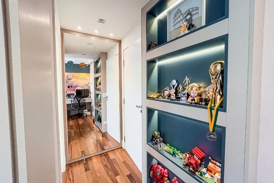 Apartamento à venda, com 266 m², 4 quartos e 5 vagas — foto 49