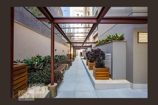 Apartamento à venda, com 87 m², 2 quartos e 2 vagas — Hall