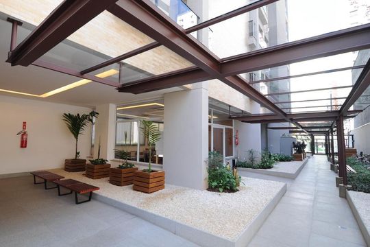 Apartamento à venda, com 87 m², 2 quartos e 2 vagas — Entrada do predio