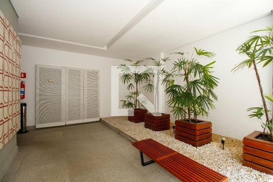 Apartamento à venda, com 87 m², 2 quartos e 2 vagas — Hall Social