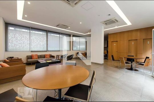 Apartamento à venda, com 87 m², 2 quartos e 2 vagas — Salão de Festas