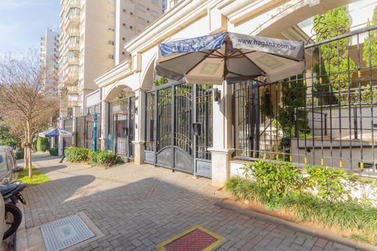 Apartamento à venda com 4 suítes, varanda gourmet e piscina no condomínio. Totalmente mobiliado. — foto 51