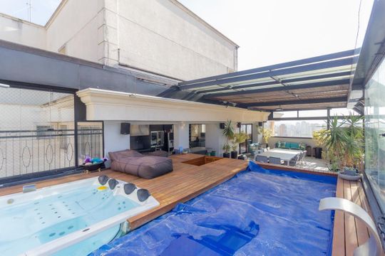 Apartamento à venda com 4 suítes, varanda gourmet e piscina no condomínio. Totalmente mobiliado. — foto 44